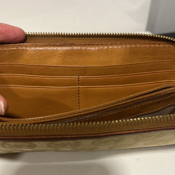 Michael Kors JetSet Continental Logo Canvas and Leather Trim Wallet in Mocha - Picture 13 of 13